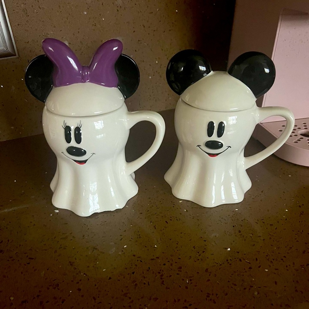 Mickey and Minnie Mugs